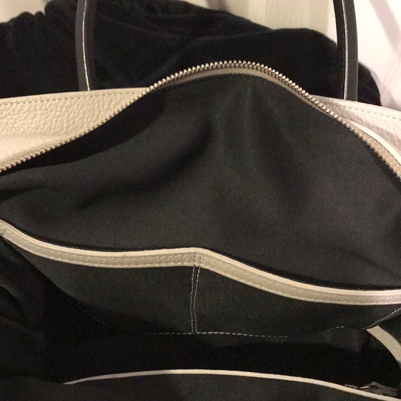 Cuir Rose large Grey and black leather bag - Picture 7 of 8